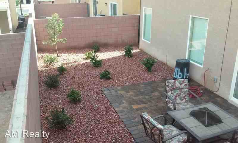 8376 Accolade St - Photo 2 of 11