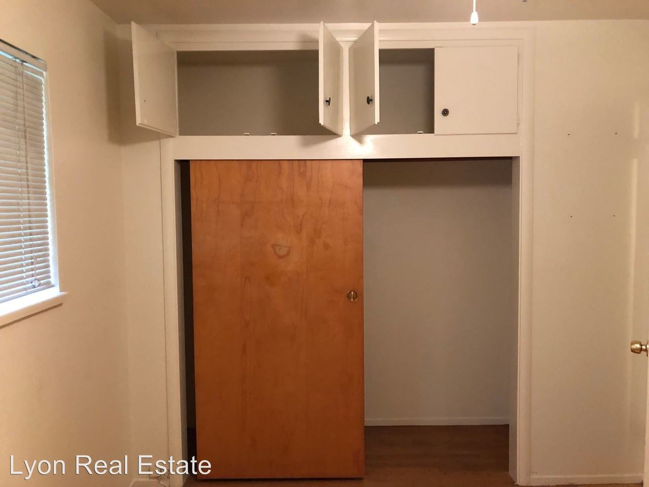 5361 Carlson Dr - Photo 3 of 8