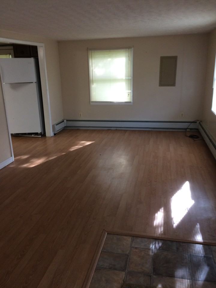 6758 Benton Road - Photo 3 of 10