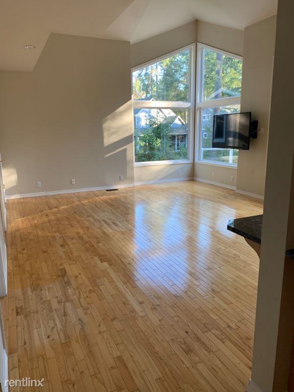 1427 11th Ln Fi - Photo 2 of 17