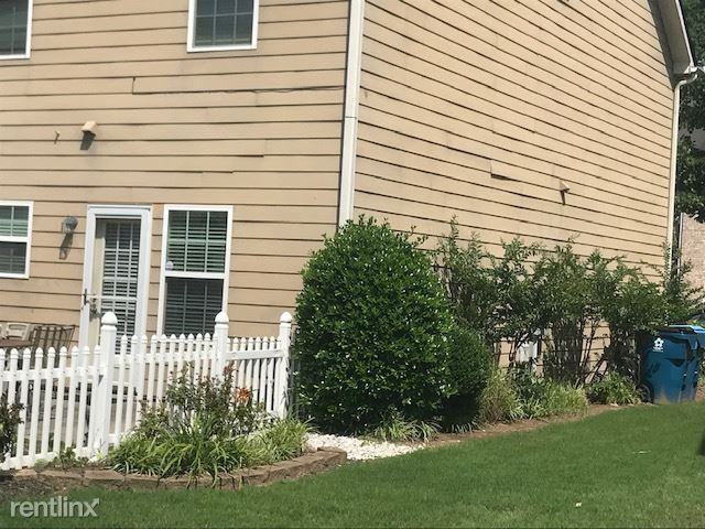 6490 Whitebeam Trail - Photo 3 of 4
