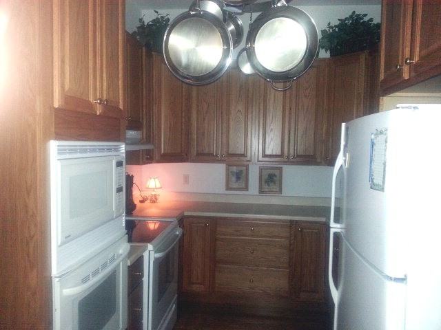 272 Edward Drive - Photo 2 of 17