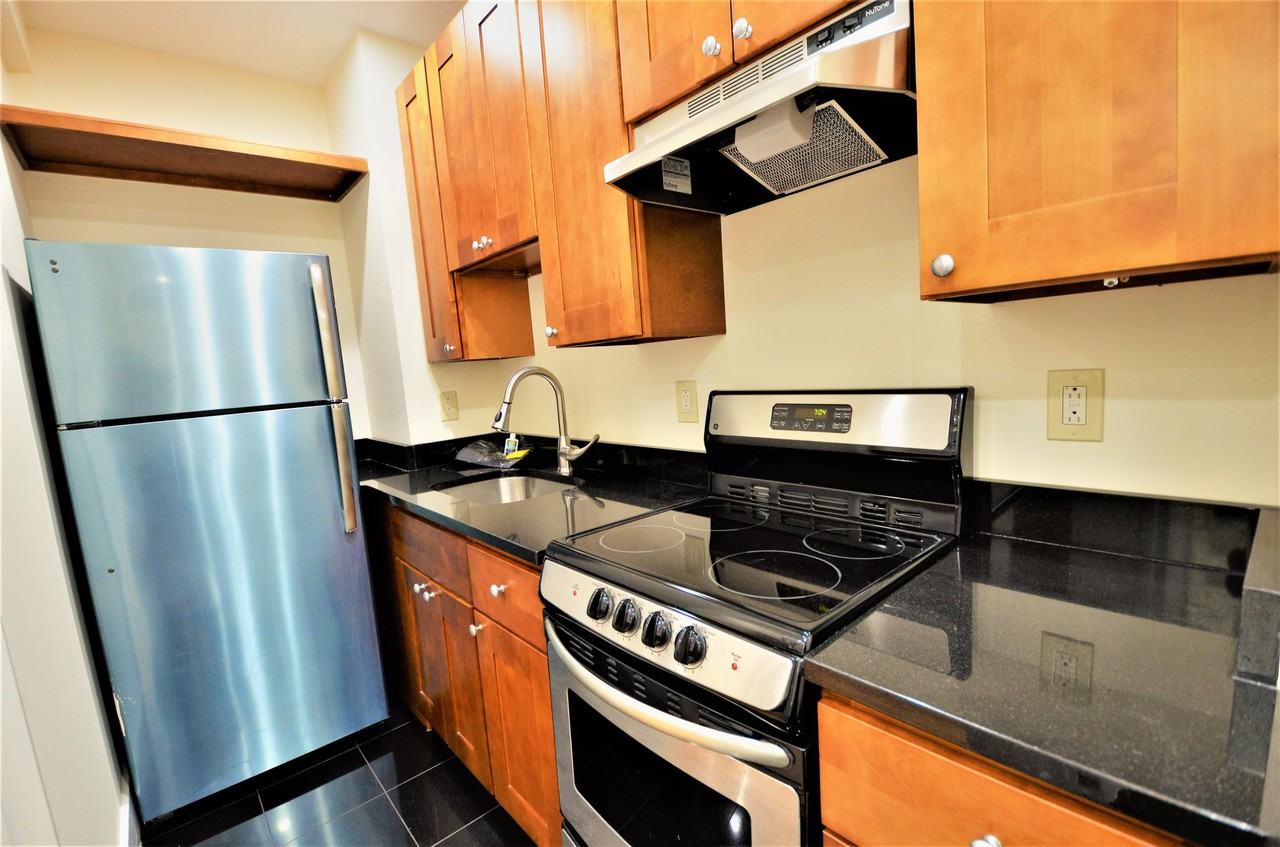 133 Peterborough Street #C