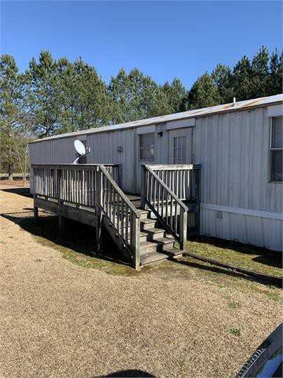 34 Wallace Dr - Photo 2 of 6