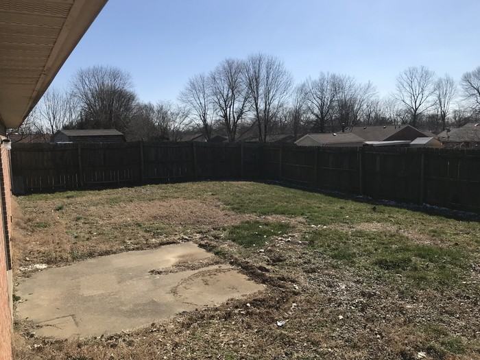 3872 Raintree Dr - Photo 2 of 11