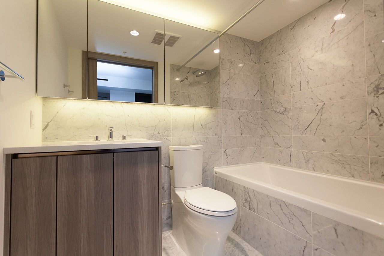 455 Southwest Marine Drive - Photo 6 of 12