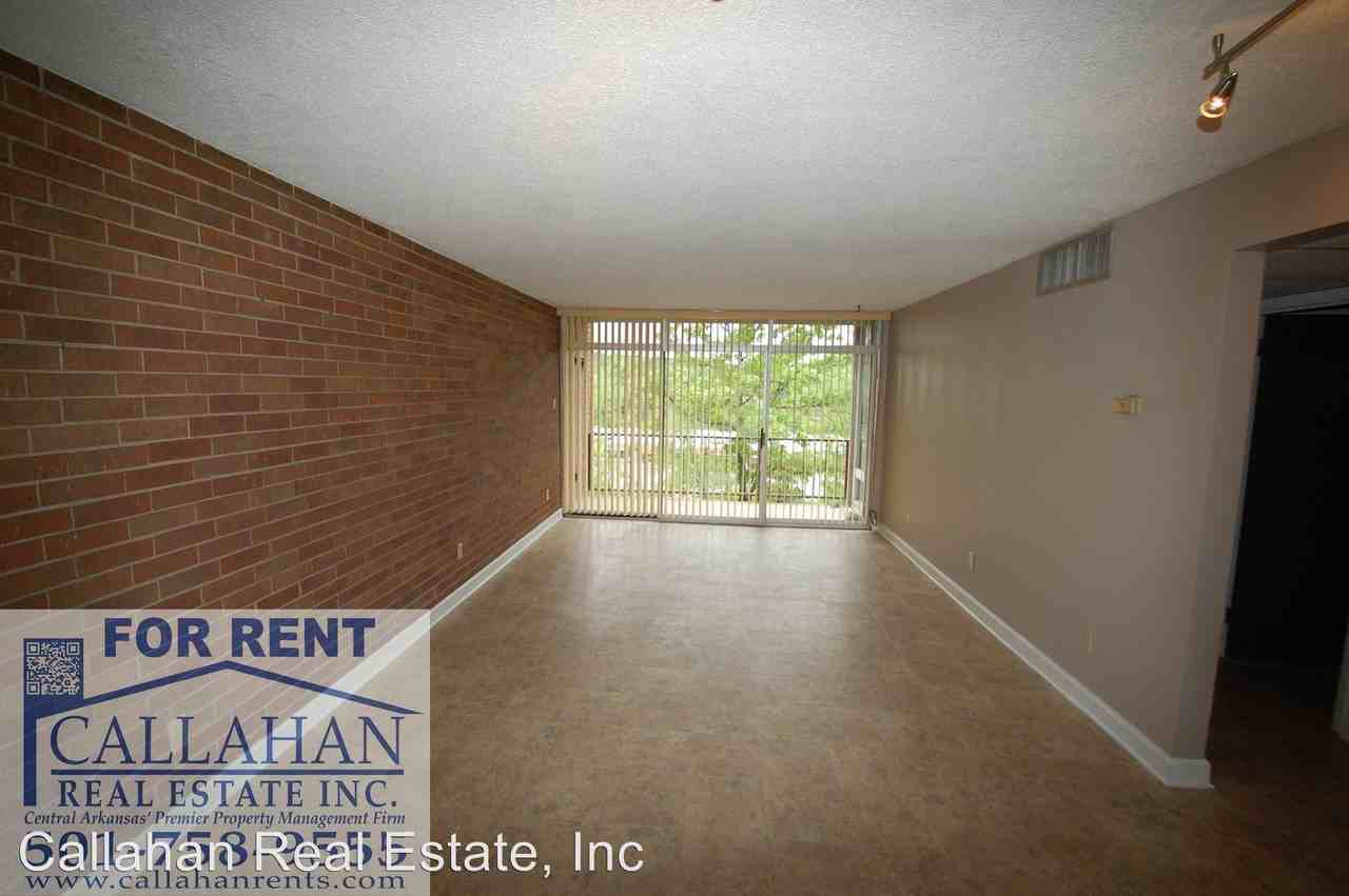 4501 North Hickory Ave - Photo 3 of 11