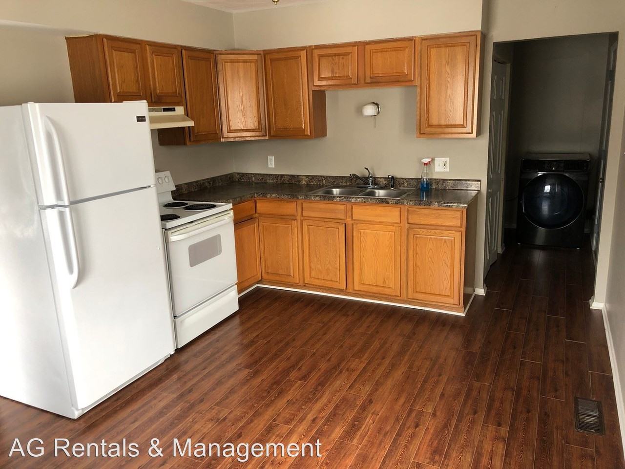 2610 Ethel Ave - Photo 3 of 6