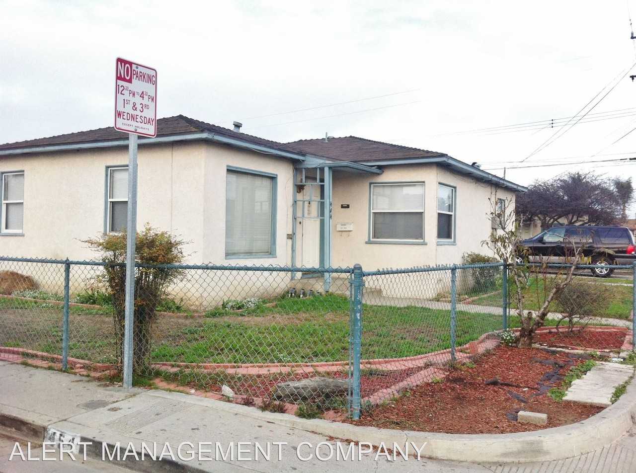 454 N Hayes Ave - Photo 2 of 8