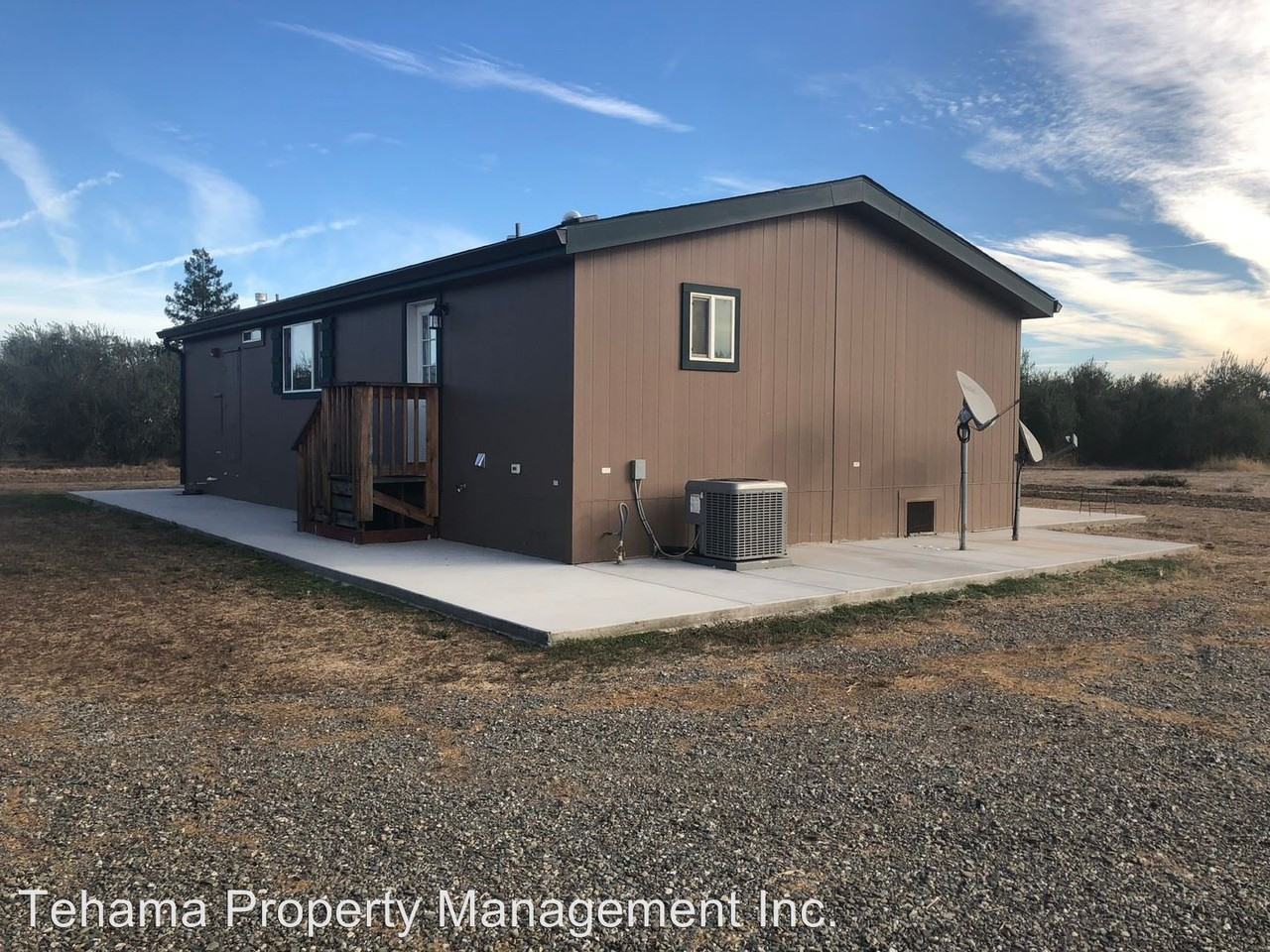 24237 Moon Rd - Photo 2 of 18