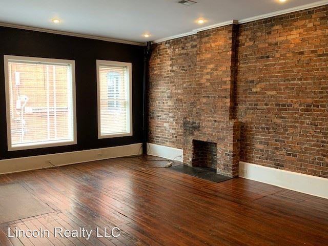 132 N Ashley St - Photo 3 of 10