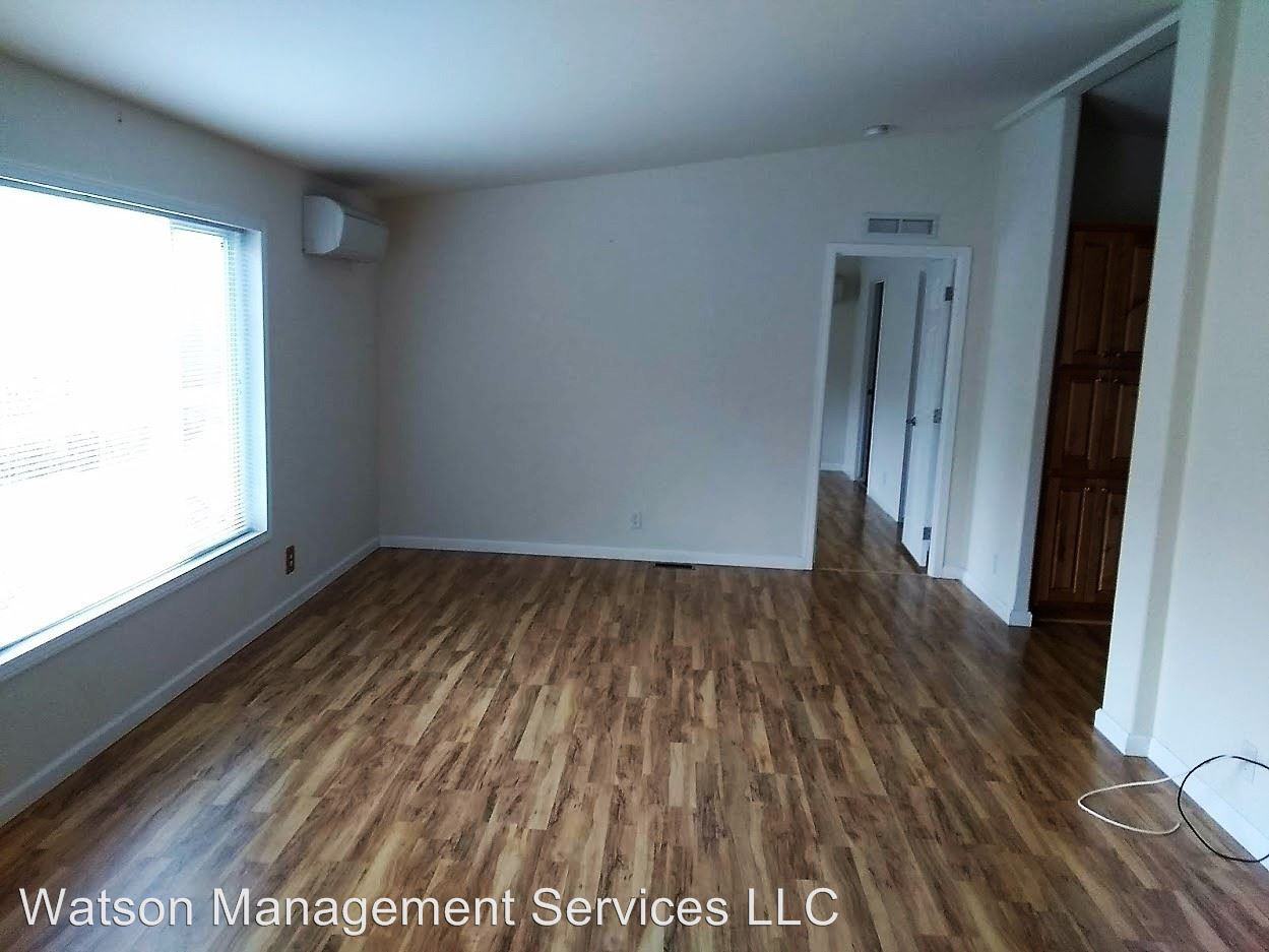 23998 Hwy 20 - Photo 2 of 34