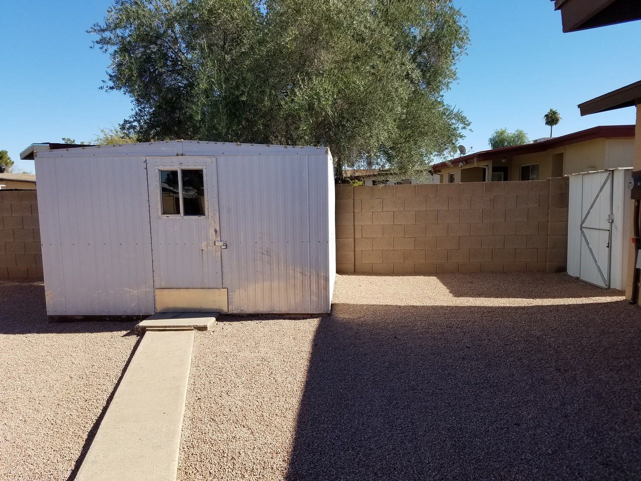 1102 W Enid Ave - Photo 3 of 12