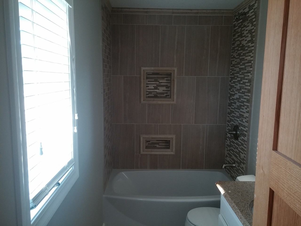 12190 Square Lake Trail Ct N - Photo 3 of 11