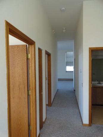 415 S Water St - Photo 6 of 10