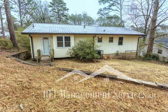 506 Vardar Ln - Photo 2 of 11