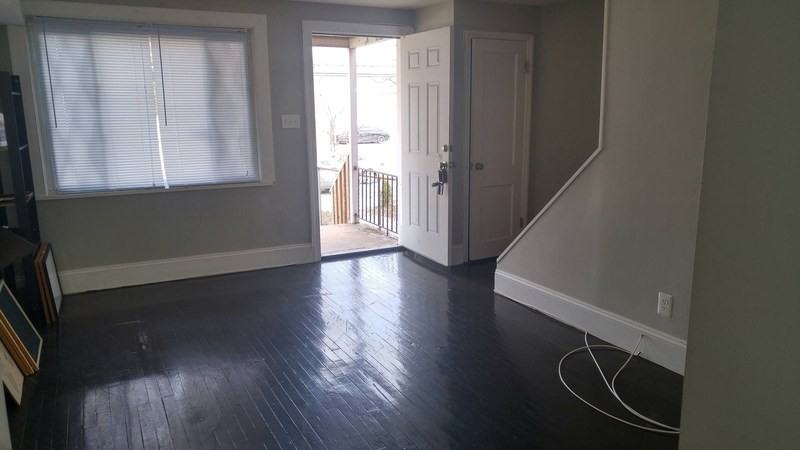 1204 Pine Heights Ave - Photo 2 of 5