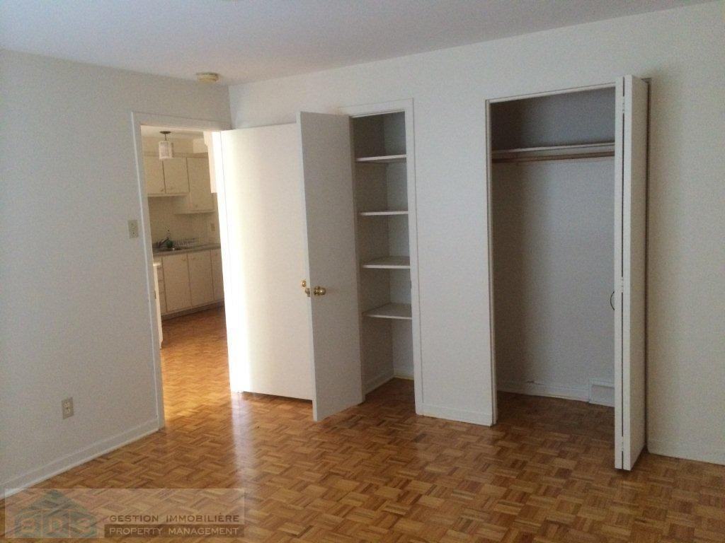 910 Place Sims - Photo 5