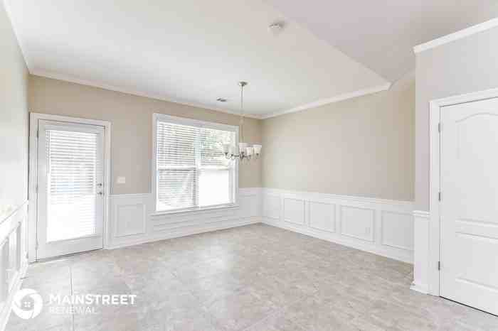 1826 Temple Park Dr SW - Photo 3 of 16
