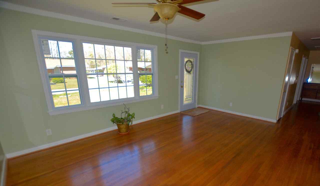 1217 Byron Road - Photo 3 of 20