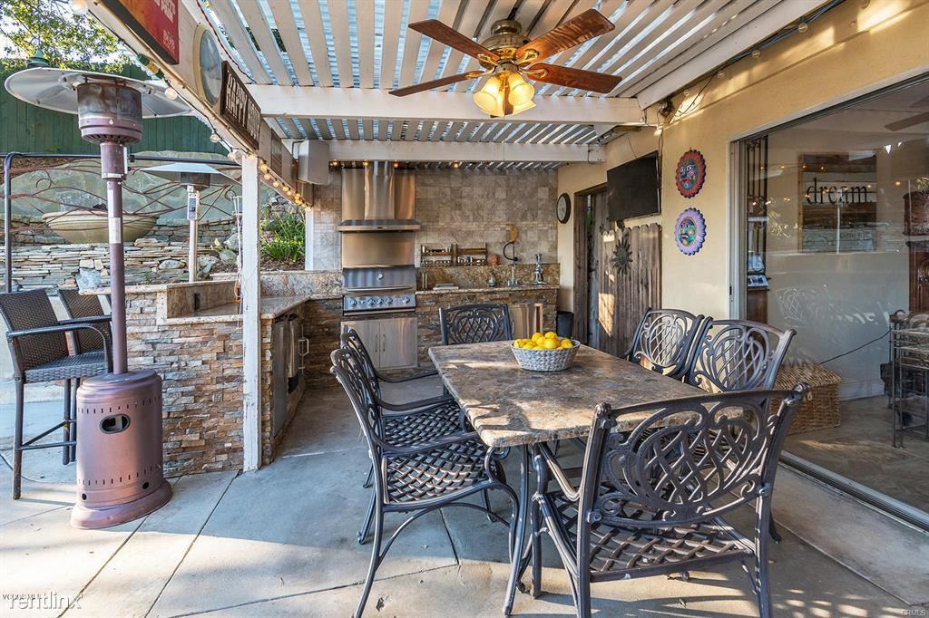 5827 Greenview Rd - Photo 2 of 24