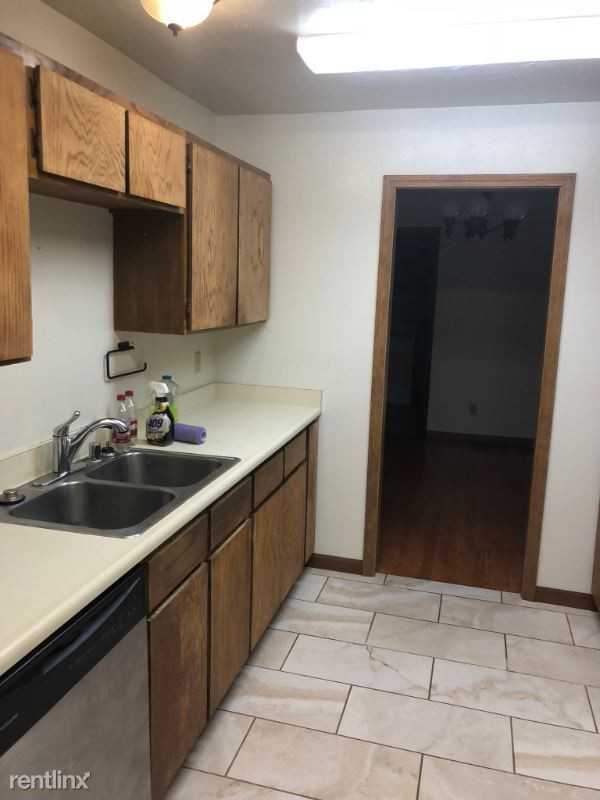 9302 Turn St - Photo 2 of 6