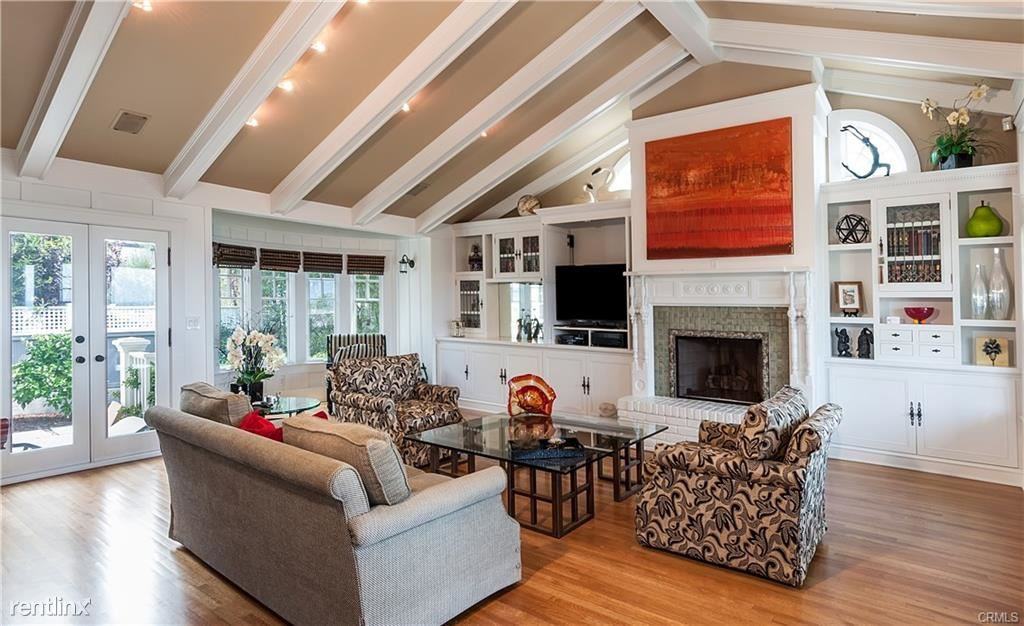 712 Pacific Ave - Photo 2 of 24