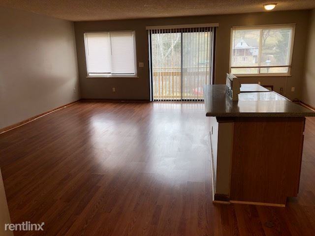 502 London Acres Dr - Photo 3 of 10