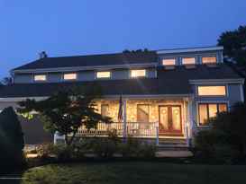 8 Elmwood Ave  