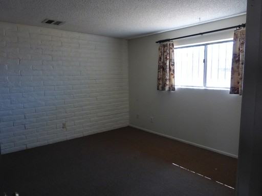 3731 E Felix Blvd - Photo 3 of 5