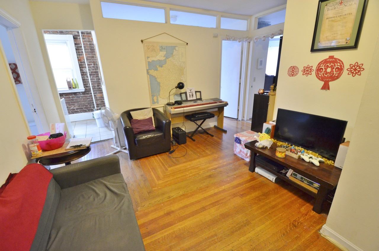 133 Peterborough Street #0014