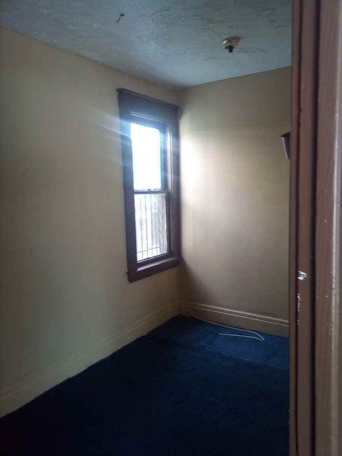 137 Clark St - Photo 3 of 9