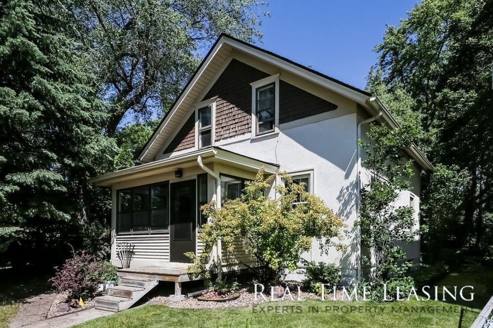 227 Ivy Avenue West - Photo 3 of 35