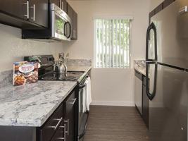 featured image of 2450 Peach Tree Dr