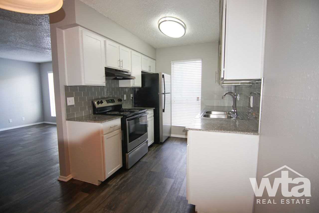 2005 Willow Creek #624 - Photo 2 of 10