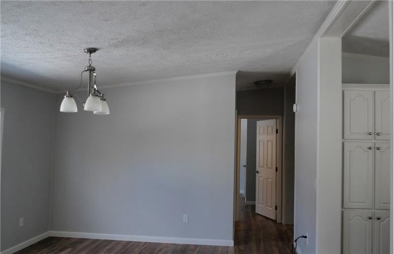 17 Willow St - Photo 3 of 16