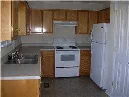 7811 Rainey Dr - Photo 2 of 6