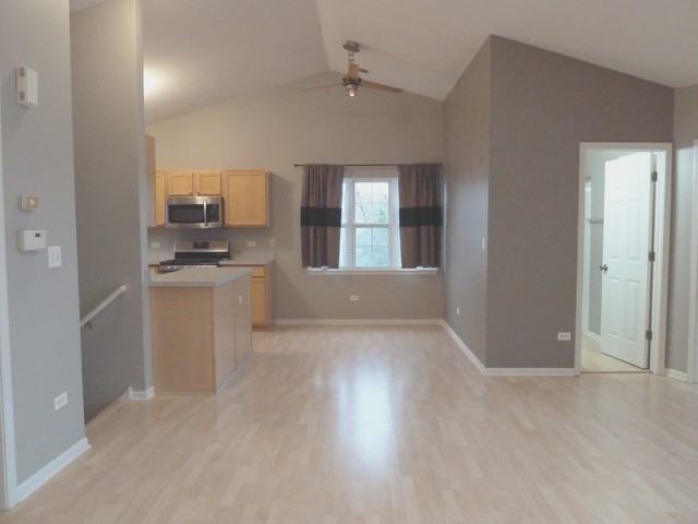 2927 Rutland Cir #204 - Photo 3 of 19