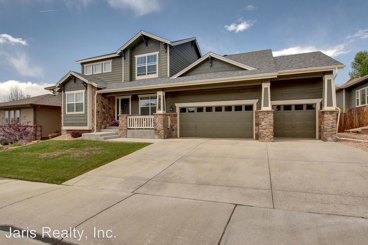847 Tarpan Pl - Photo 2 of 44