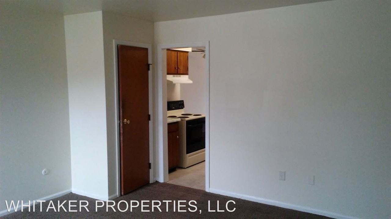 WILLOWBROOK MANOR/VANDALIA DOUBLES - Photo 2 of 20