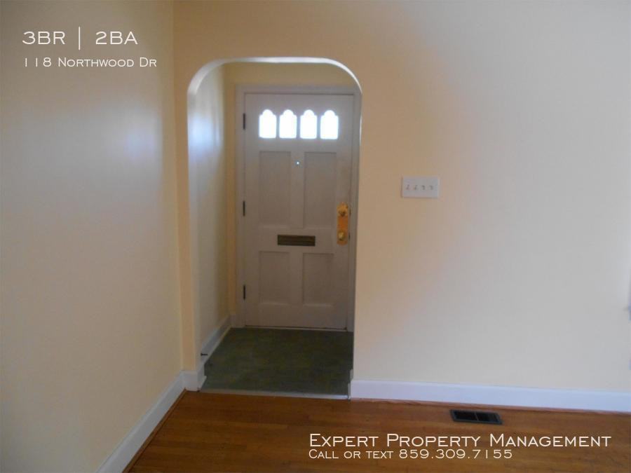 118 Northwood Dr - Photo 3 of 19