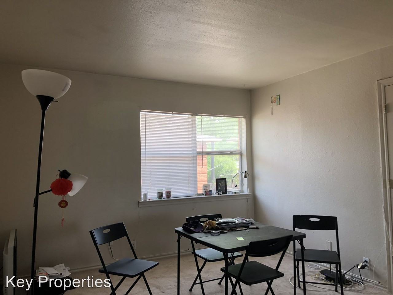 3421 S University Dr - Photo 3 of 11
