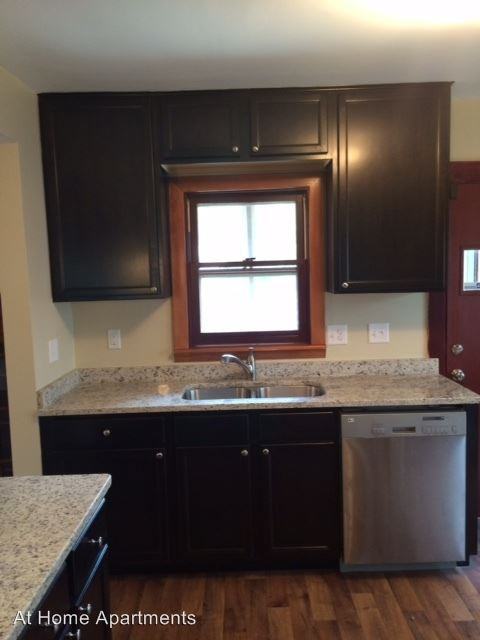 1020 Grand Ave - Photo 2 of 8