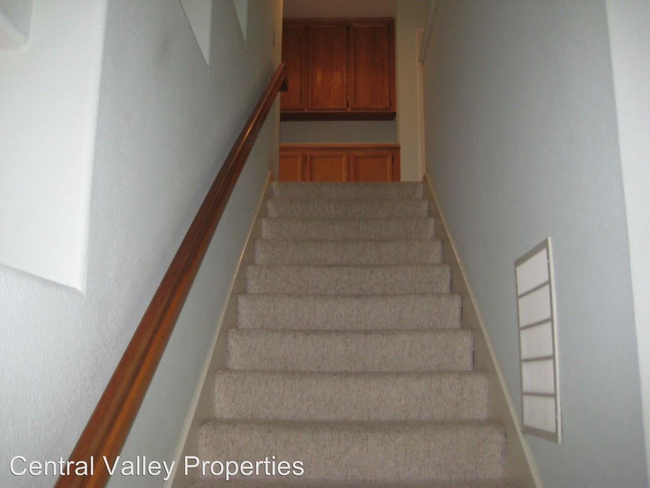 865 Menay Dr - Photo 2 of 6