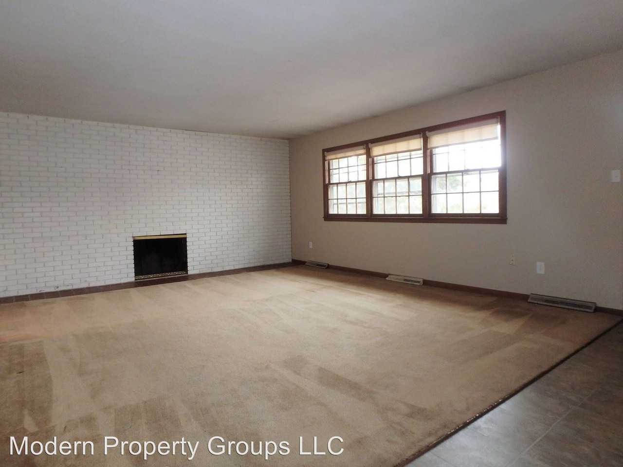 2211 Ridgefield Rd - Photo 2 of 28