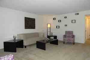 Willow Park Apartments - Photo 2 of 4