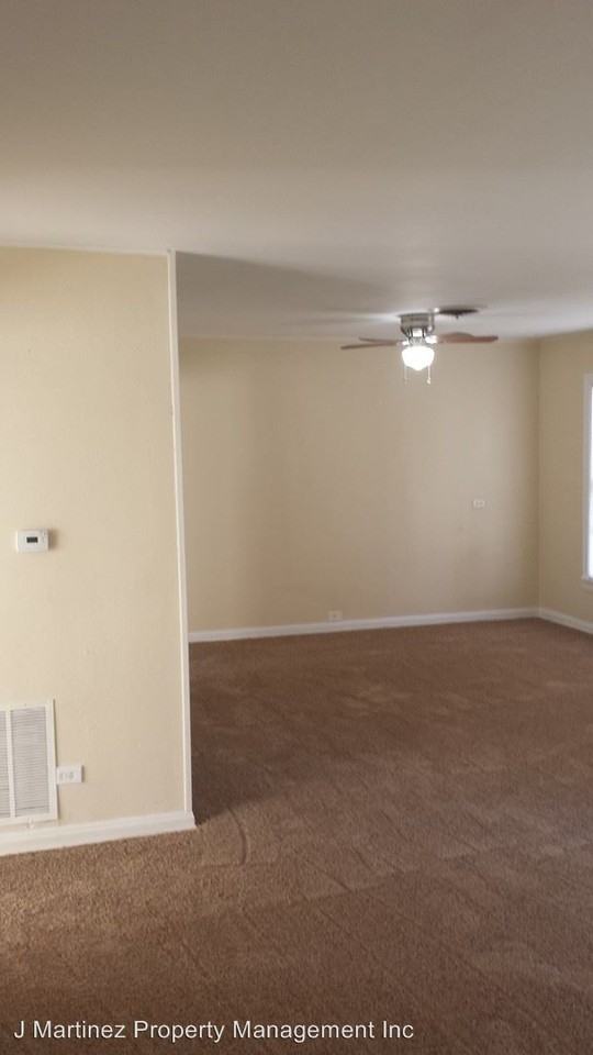 201 4th Ave - Photo 3 of 30