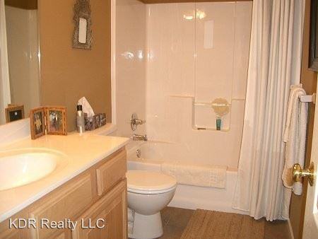 9154 Boehm Dr - Photo 2 of 9