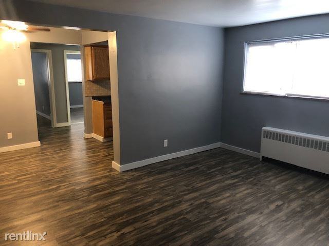 1211 Elberta Cir - Photo 2 of 13