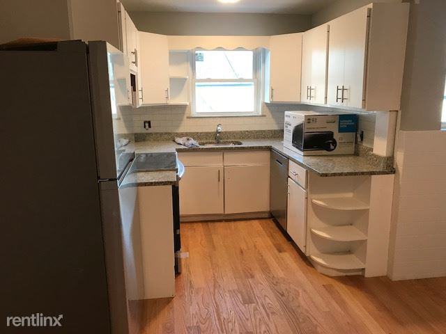 81 Orange St - Photo 2 of 7